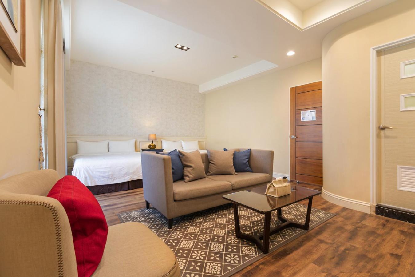 Sommer 19 B&B Luodong Exterior foto
